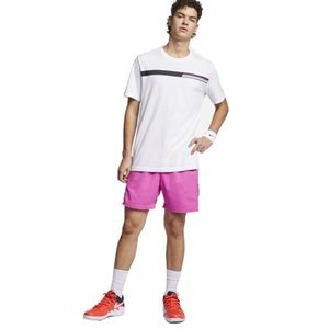 NikeCourt Graphic T-Shirt